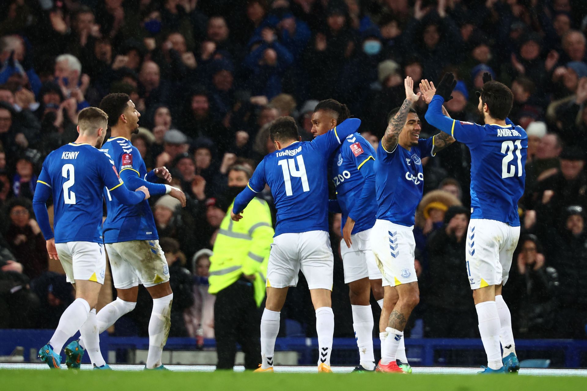 Everton play host to Brentford on Sunday