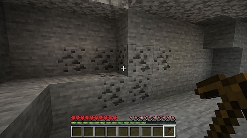 Once you found your coal one can mine it to collect it in your inventory