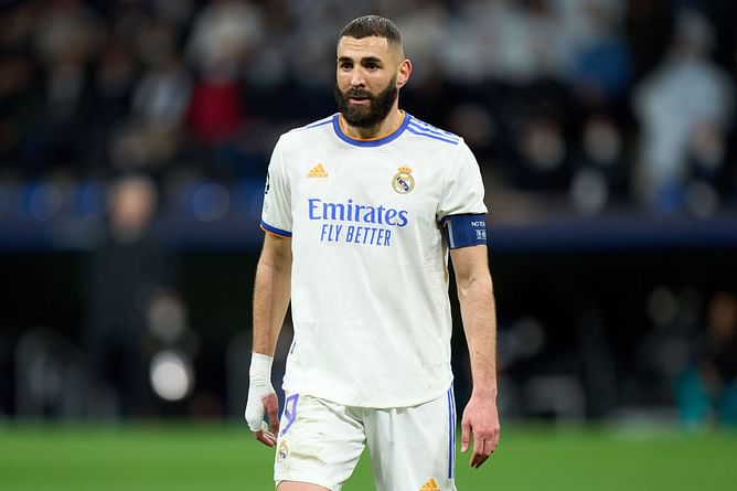 “We will give you 5 for talking so much” - Former Liverpool star hits out at Real Madrid hero Benzema for comments ahead of Champions League final
