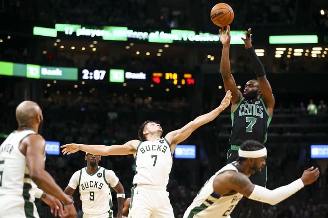 Milwaukee Bucks vs Boston Celtics Match Preview, Prediction, Betting Odds & Spreads - May 3rd, 2022 | NBA Season 2021-22