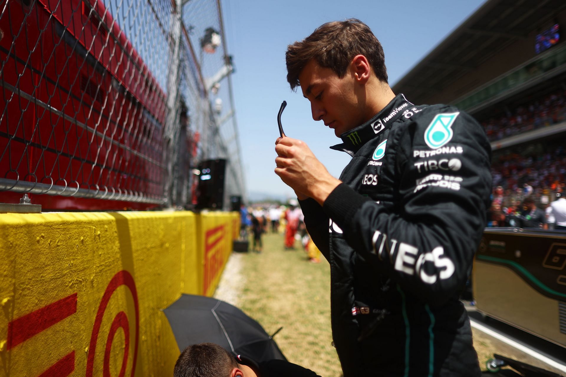 Mercedes driver George Russell speaks to the media after the 2022 F1 Spanish GP (Photo by Dan Istitene/Getty Images)