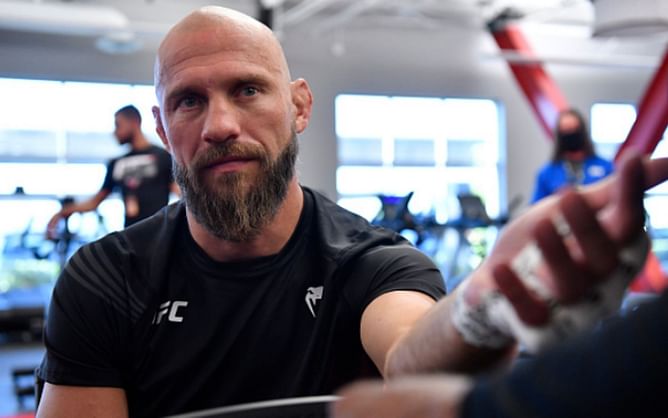 "It's hard to be hungry when you're full" - Donald Cerrone gives insight on his UFC career