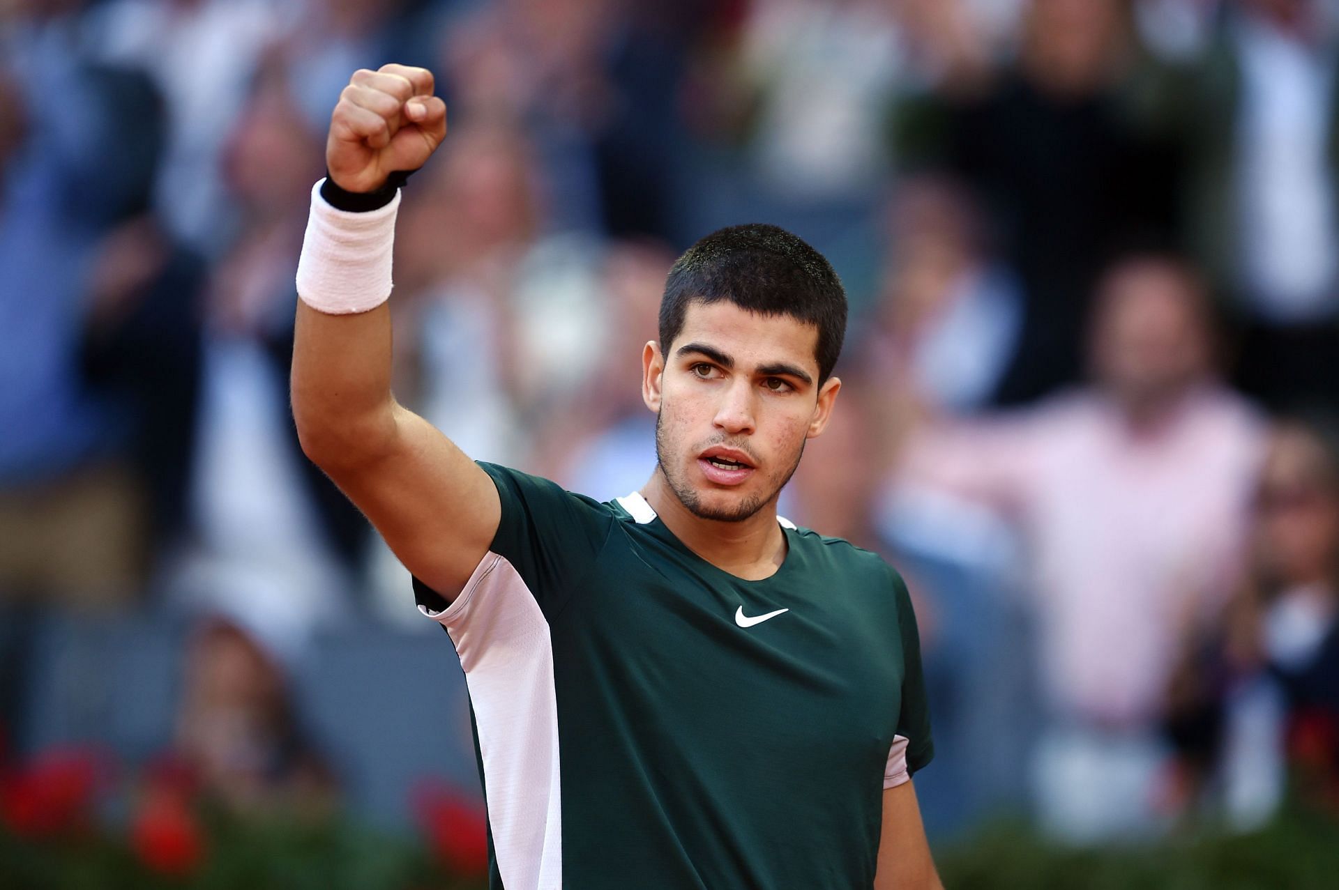 Carlos Alcaraz beat Novak Djokovic in the semifinals of the 2022 Madrid Masters