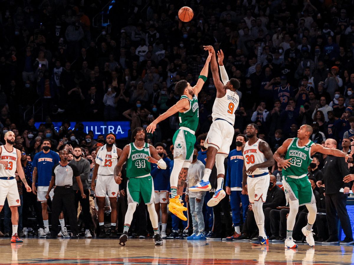 RJ Barrett hits a game-winner over Jayson Tatum [Photo source Sports Illustrated]