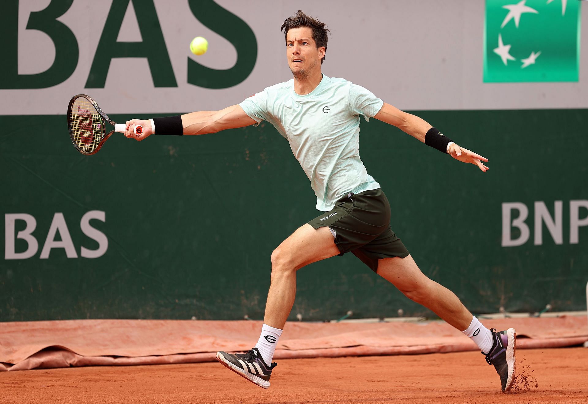 Aljaz Bedene at the 2022 French Open.