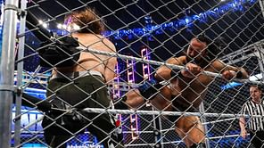 Sami Zayn annoyed at being ganged up on at a WWE live event