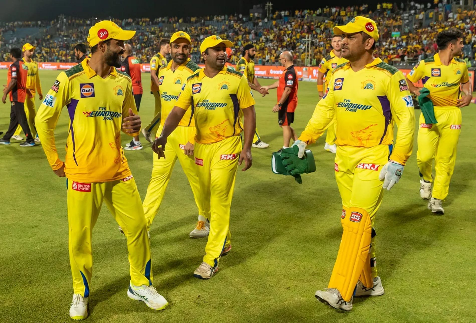 Ravindra Jadeja (left) in a light mood. Pic: IPLT20.COM