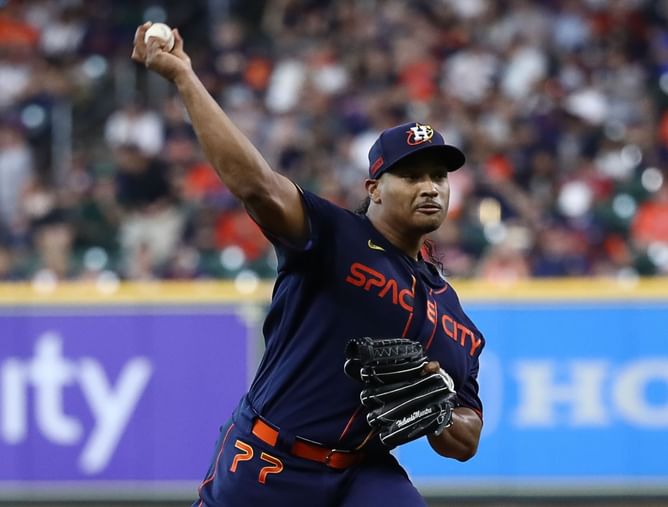 "I would pretend to be Juan Guzman all the time" "My big boys copied Craig Kimbrel" - Fans on Twitter share childhood joy of imitating their favorite pitchers after a clip of a kid emulating Luis Garcia goes viral