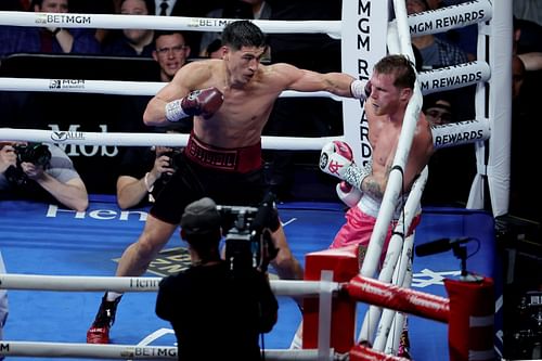 Canelo Alvarez v Dmitry Bivol [Courtesy of Getty]