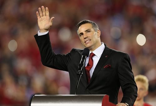 Hall of Fame quarterback Kurt Warner