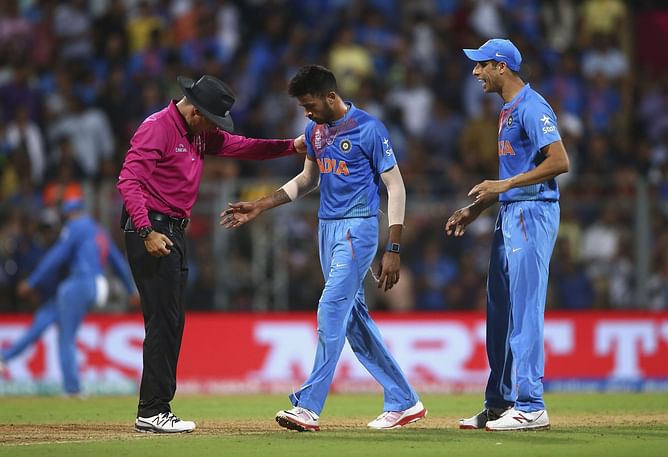 T20 World Cup : 3 ऐसे मैच जब भारतीय गेंदबाजों ने आखिरी ओवर में अपने प्रदर्शन से टीम को दिलाई जीत, हार्दिक पांड्या का नाम भी है शामिल