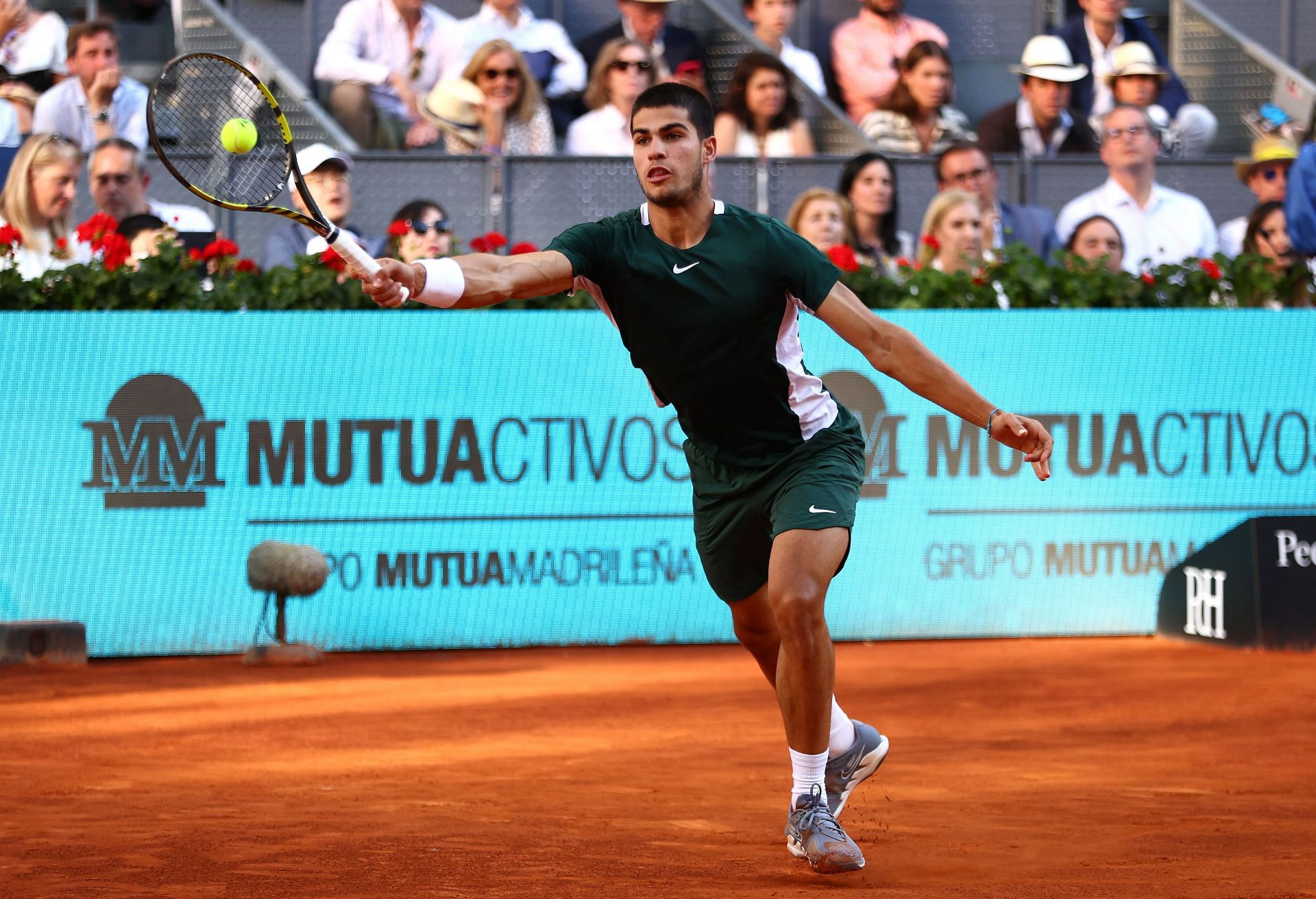 Carlos Alcaraz in action at the Madrid Open 