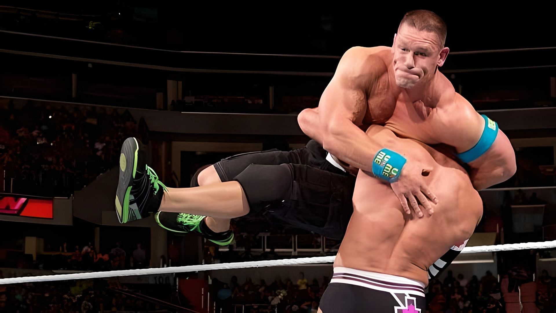 Cena executing a Tornado DDT