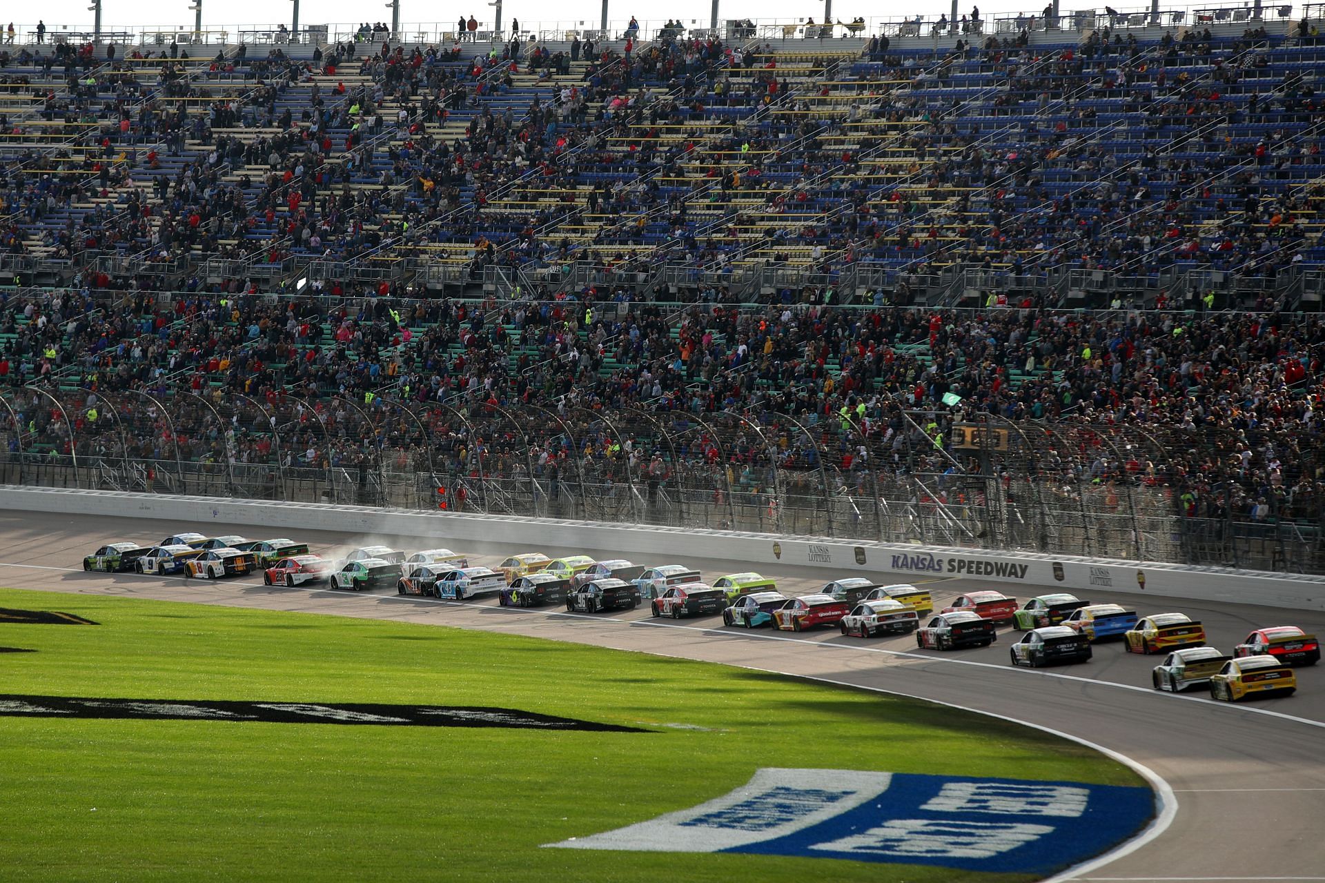 NASCAR 2022 Where to watch AdventHealth 400 at Kansas Speedway qualifying? Time, TV Schedule and Live Stream
