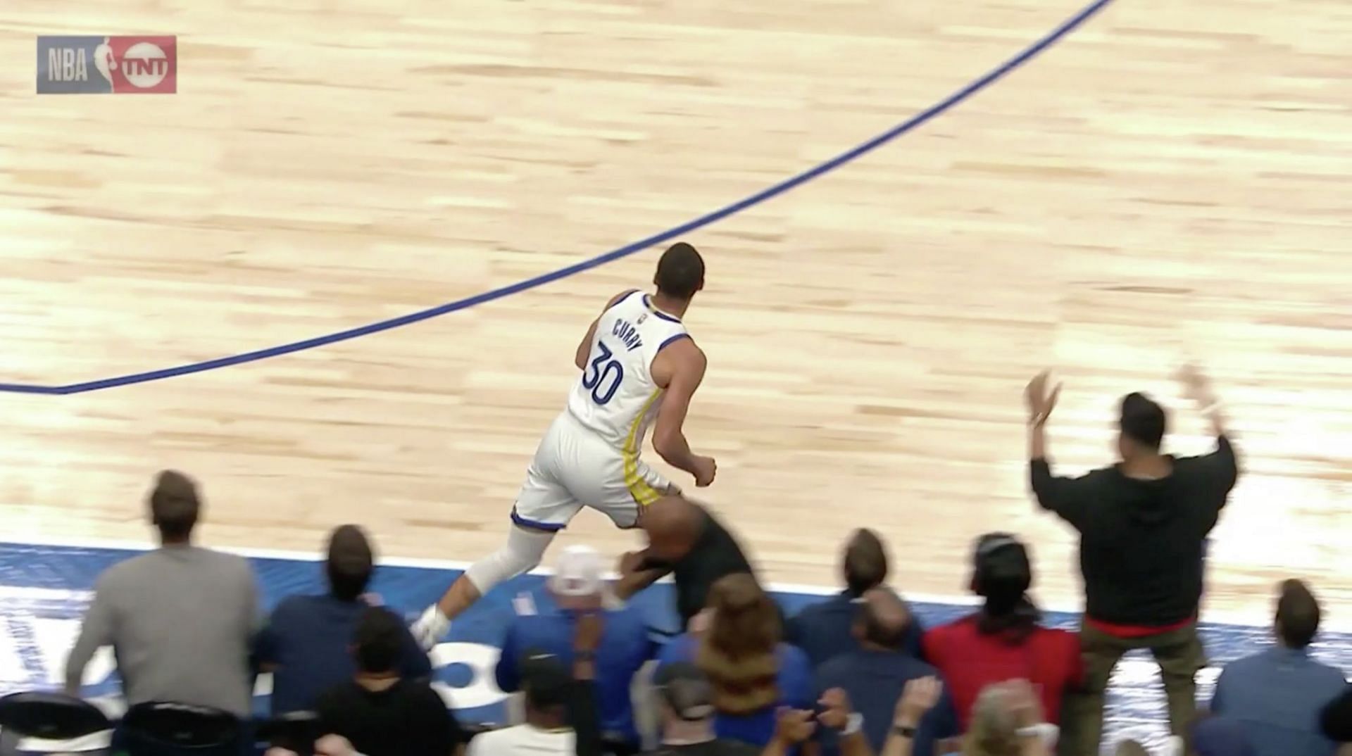 An American Airlines Arena waiter&#039;s tray caused Steph Curry to trip in the first half of Game 3 between the Golden State Warriors and Dallas Mavericks. [Photo: SFGate]