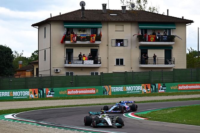 F1 tires' inability to heat up and graining has engineers puzzled