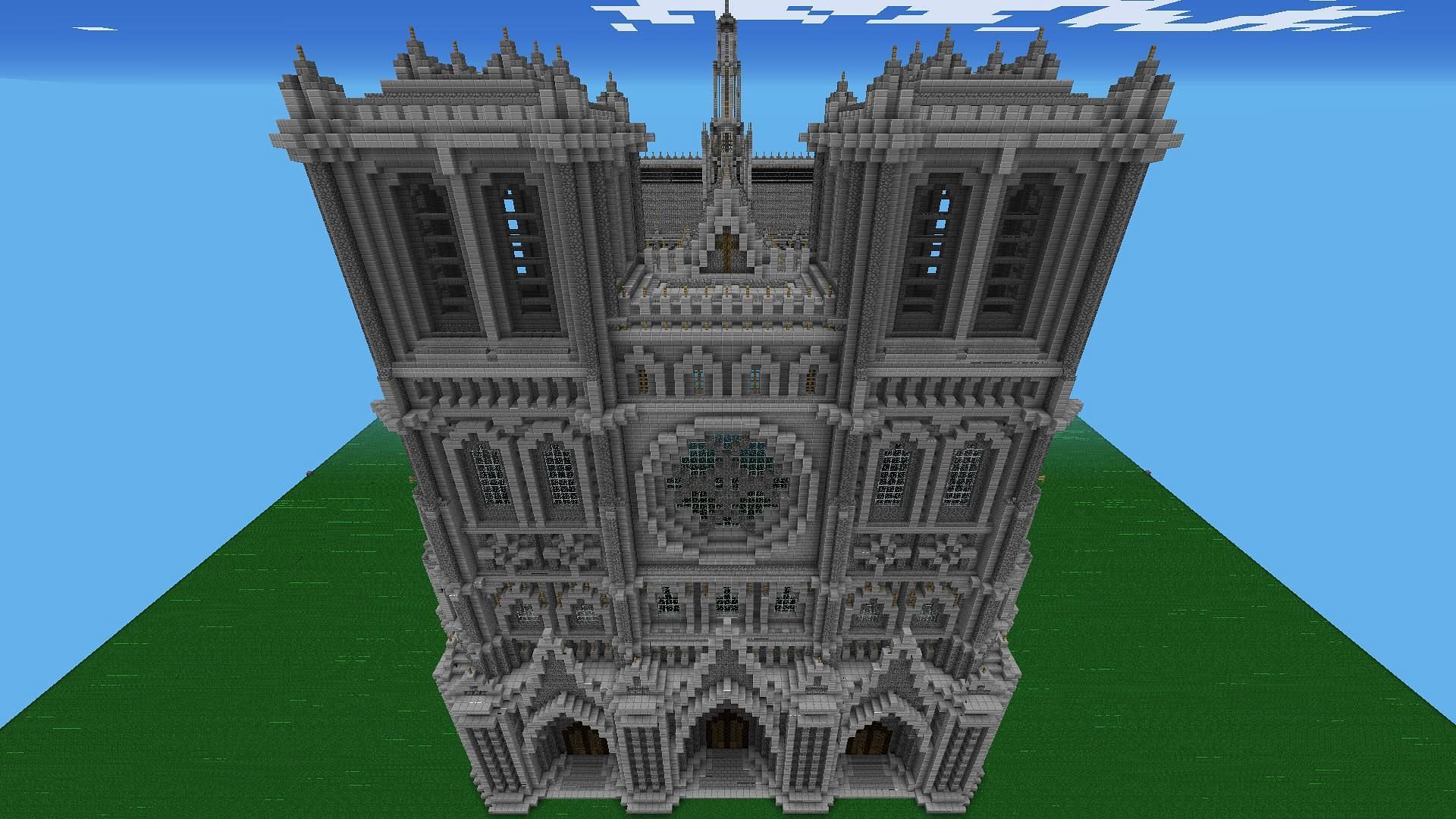 An example of a Gothic cathedral (Image via minecraftforum.net)