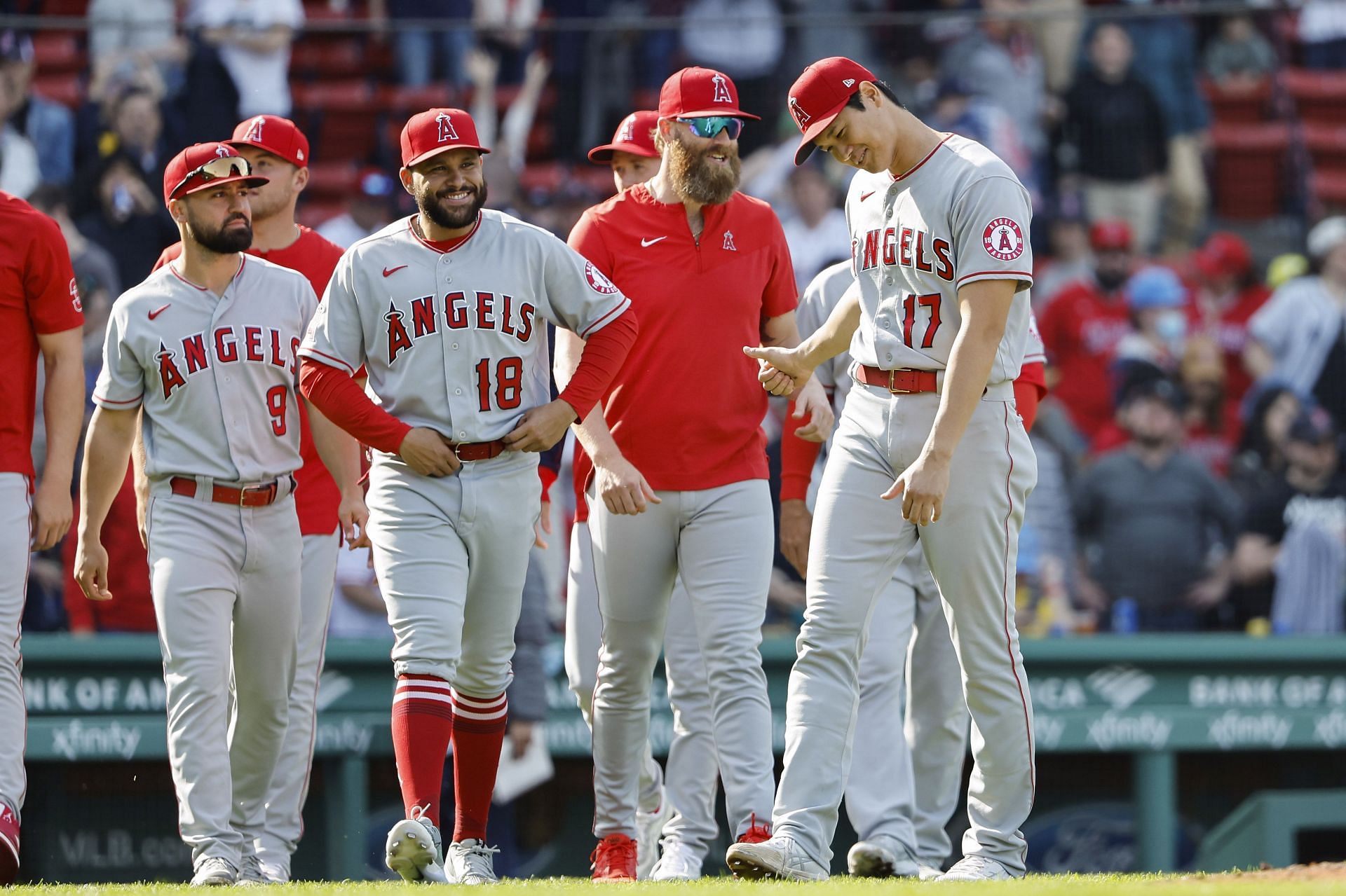 Angels teammates congratulate Shohei Ohtani after his brilliant performance at Fenway Park. 
