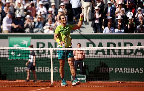 Rafael Nadal takes on Felix Auger-Aliassime in the fourth round of the French Open