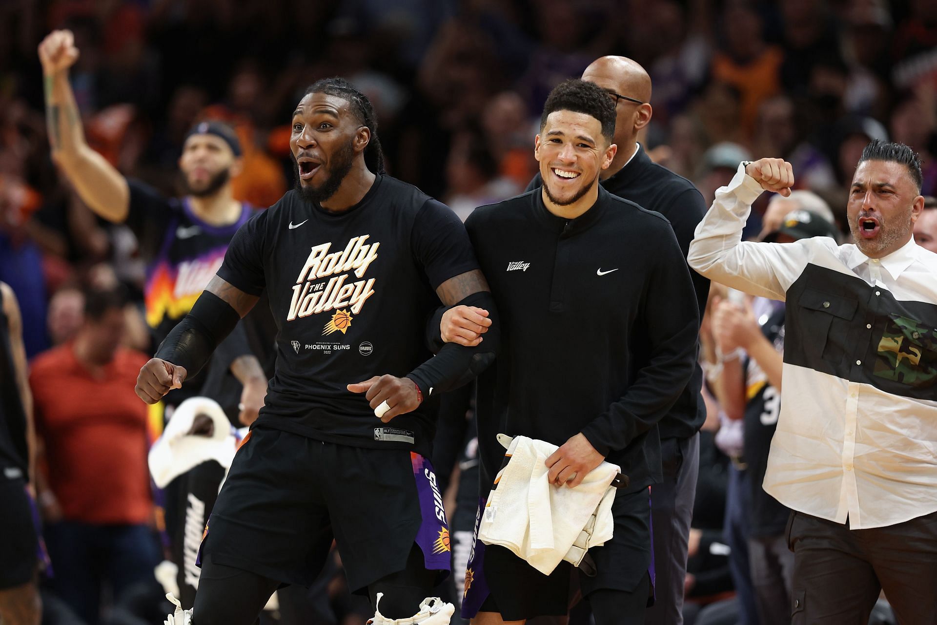 Devin Booker (centre) is crucial to the Phoenix Suns' success and put in an excellent display in Game 2