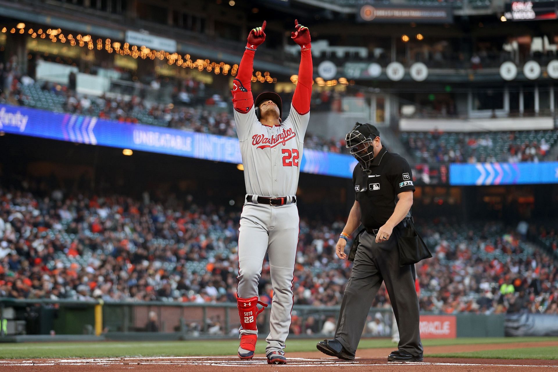 Juan Soto homers against San Francisco Giants.