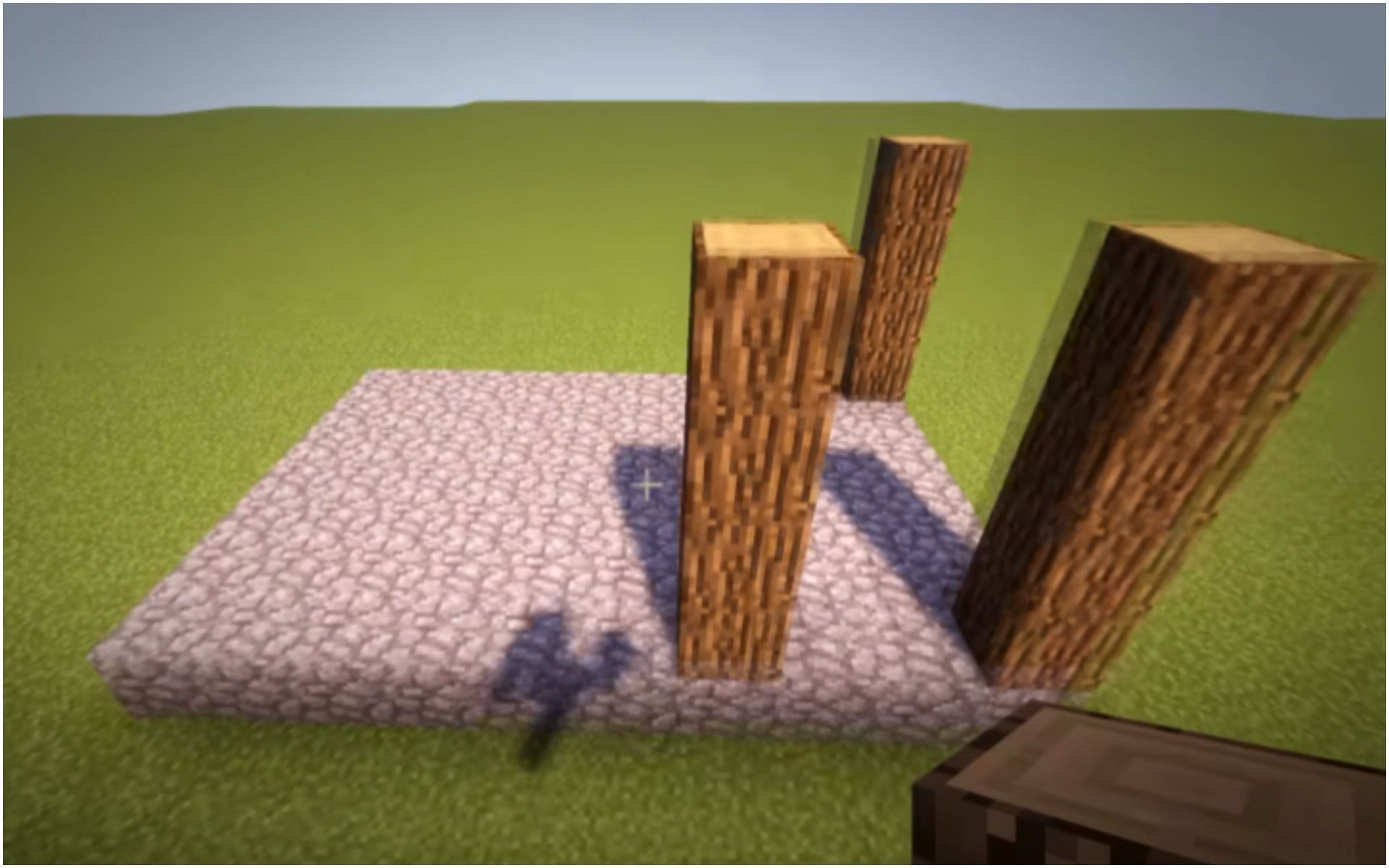 EThe pillars for the walls (Image via Minecraft)