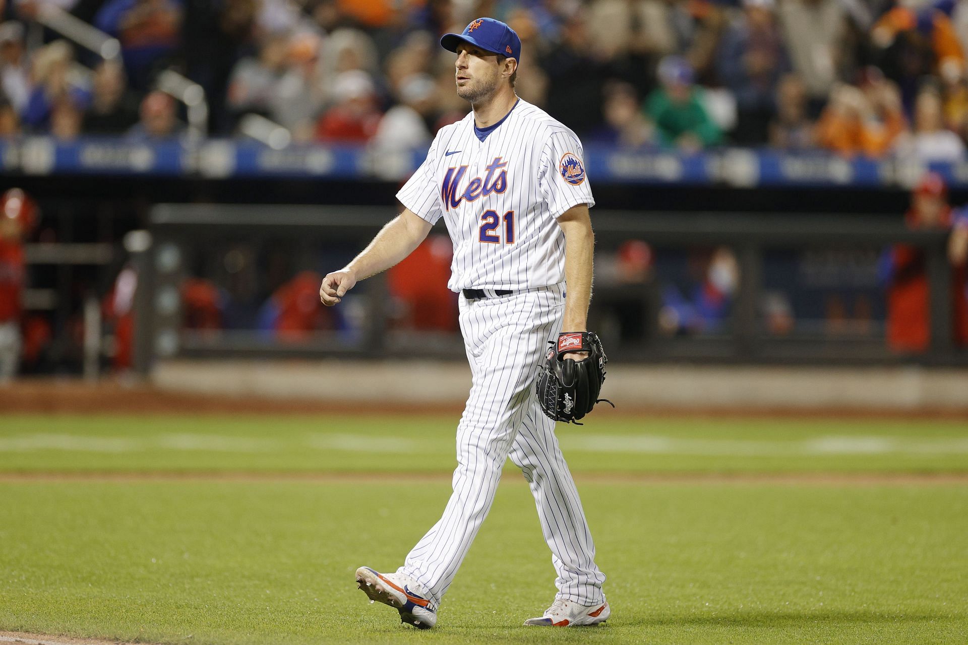 Watch: I'm done Max Scherzer signals to the New York Mets dugout