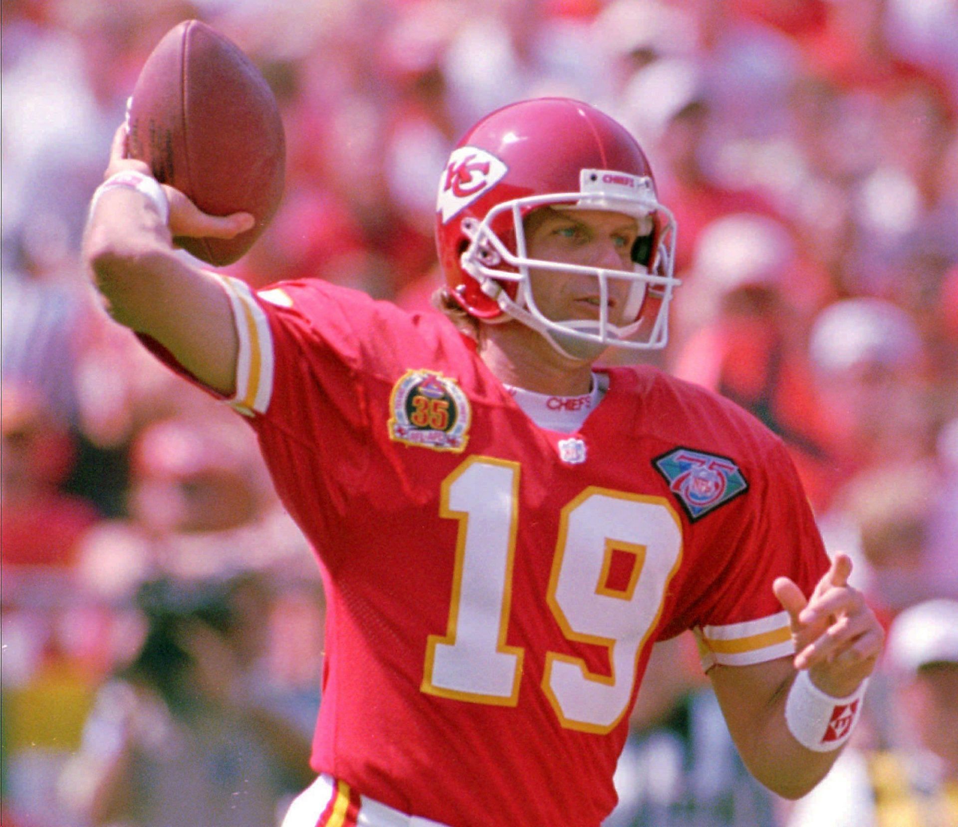 Joe Montana with the Kansas City Chiefs