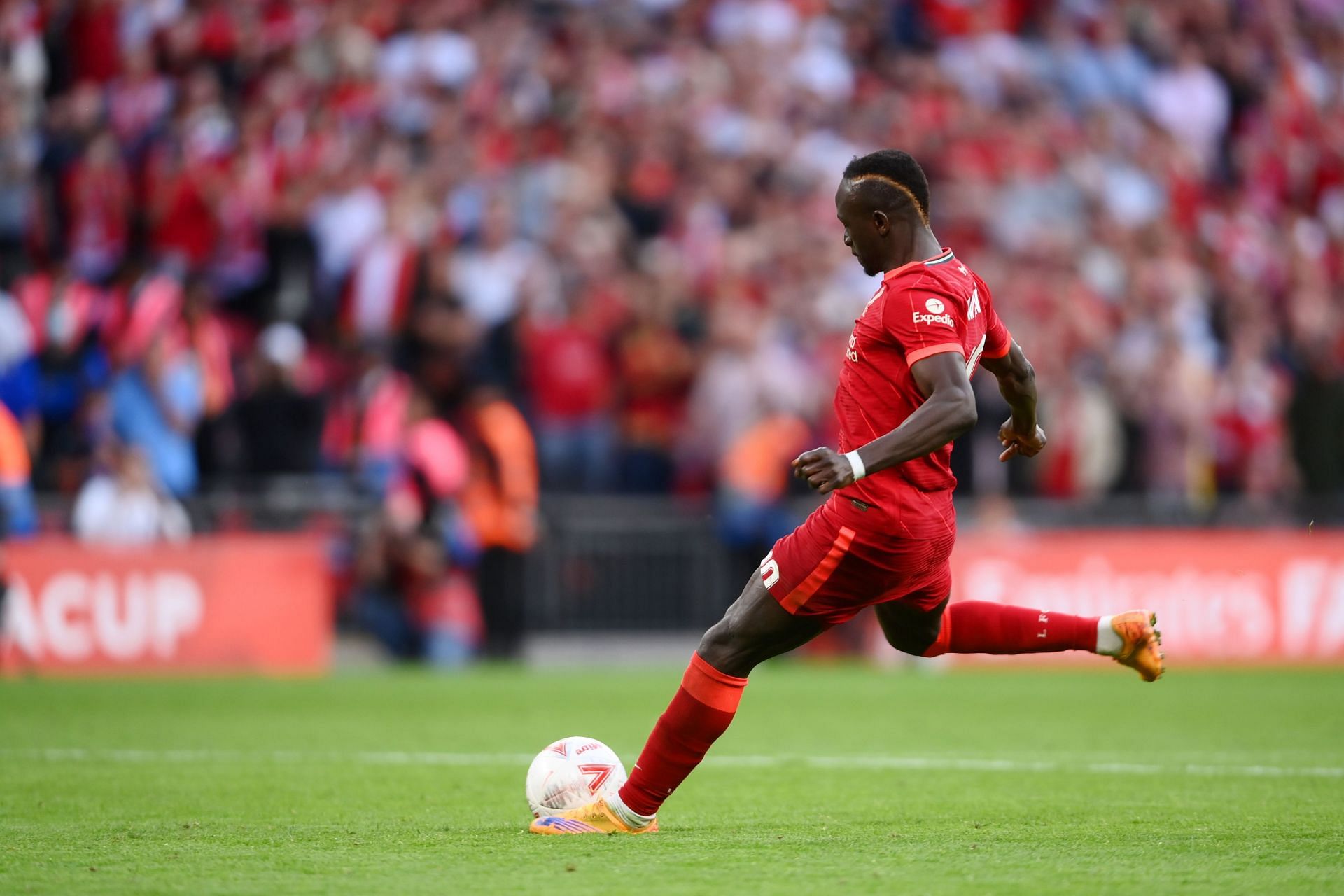 In-form Liverpool star Sadio Mane would be licking his lips against struggling Real Madrid center-back Eder Militao