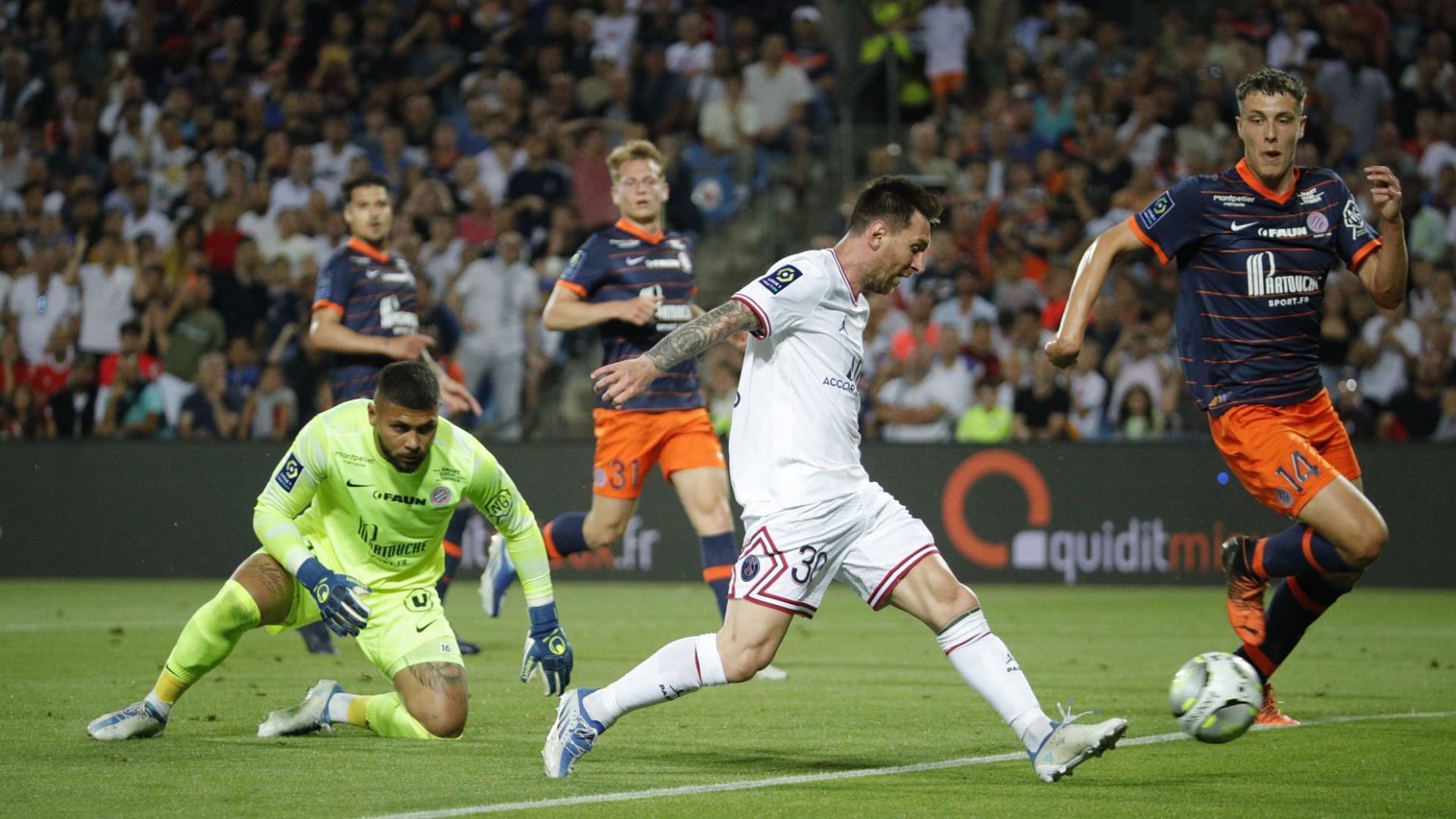Lionel Messi scores to make it 2-0 for Paris Saint-Germain against Montpellier.