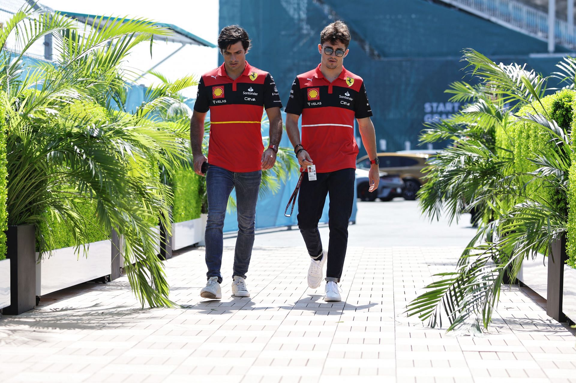 Ferrari drivers Carlos Sainz (left) and Charles Leclerc (right) during the 2022 F1 Miami GP weekend (Photo by Mark Thompson/Getty Images)