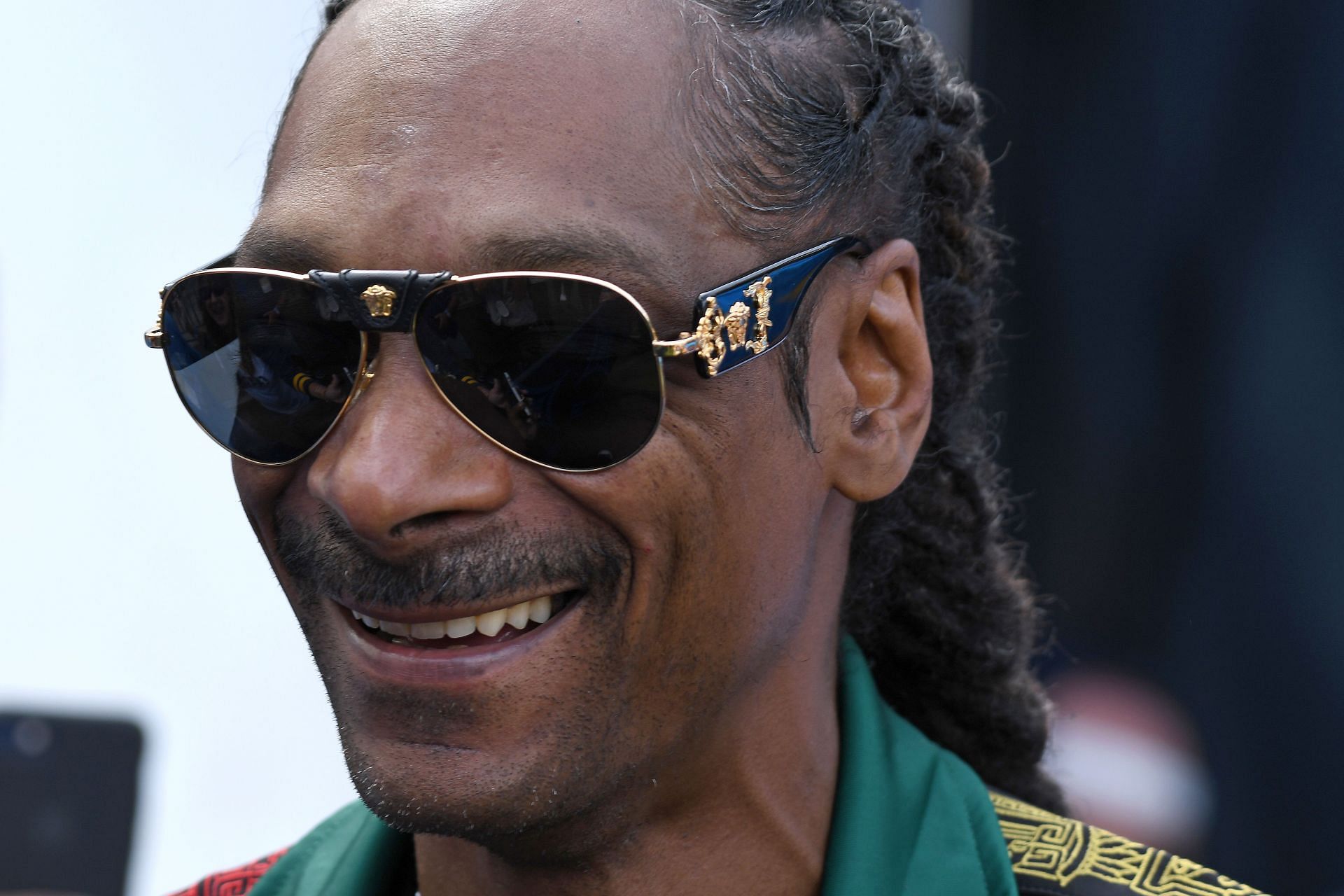 As an LA native, Snoop holds the LA Lakers in high regard but has plenty of love for Jordan.