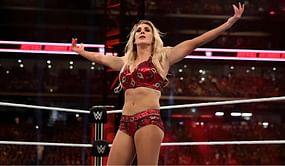 Top 5 Charlotte Flair moves we rarely see