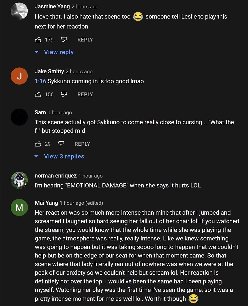 Fans talking about the streamer getting jump scared (Image via Offline Funny/YouTube)