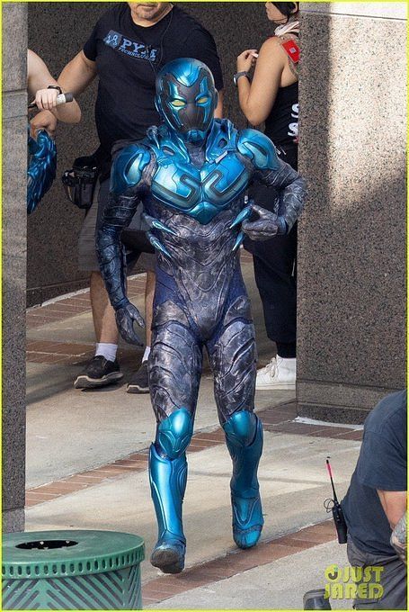 DC fans can't keep calm after Xolo Maridueña's Blue Beetle suit gets ...