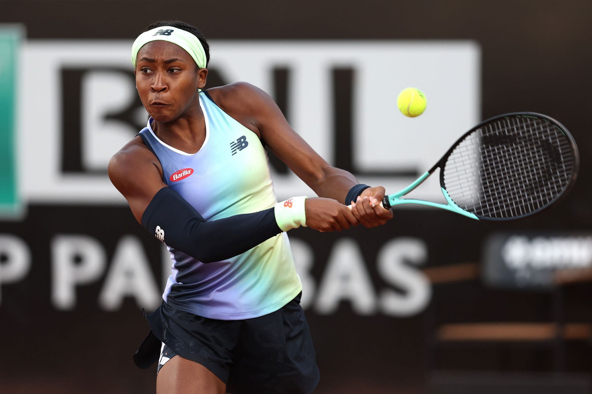 Coco Gauff takes on Elise Mertens in the fourth round of the 2022 French Open