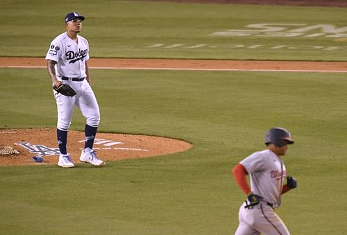 Washington Nationals v Los Angeles Dodgers