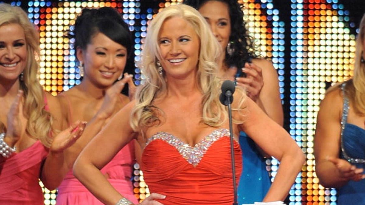 Should Tammy Sytch be removed from the WWE Hall of Fame?