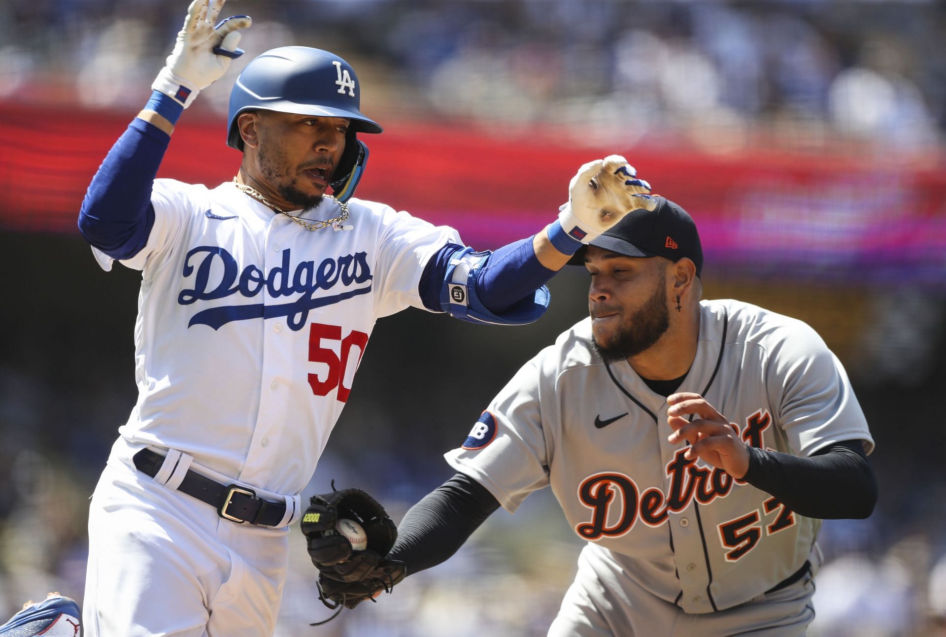 Los Angeles Dodgers outfielder Mookie Betts Mookie Betts leads the Dodgers in hits over his last 15 games.