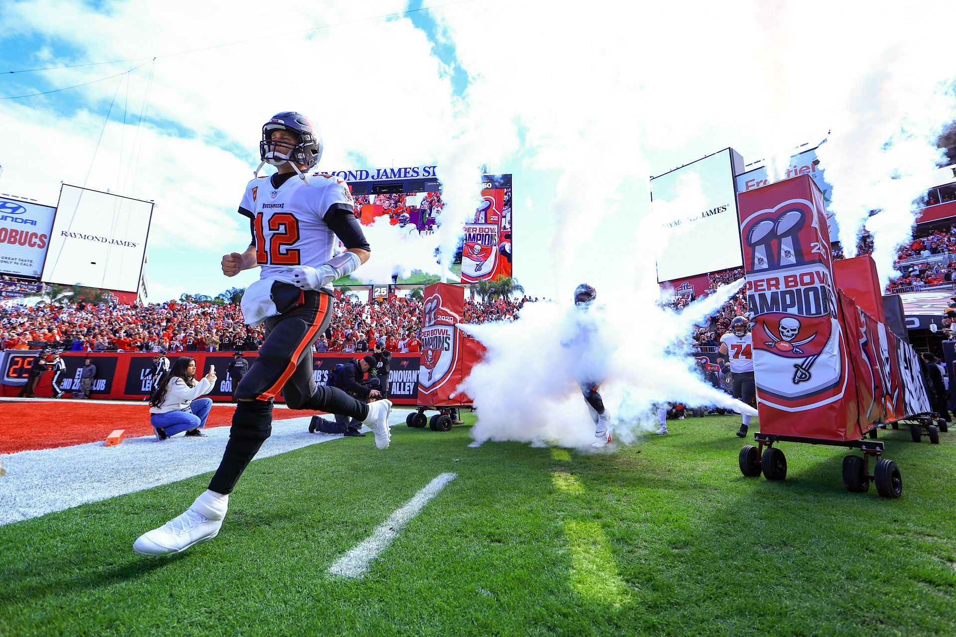 Tom Brady fumes at Tampa Bay Buccaneers teammates in defeat