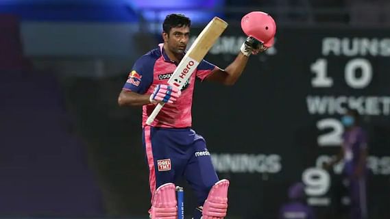IPL 2022 - Parthiv Patel on Ravichandran Ashwin depending too much on carrom  balls, मैंने अश्विन से कई बार ऑफ स्पिन डालने को कहा, लेकिन वो कैरम बॉल पर  ज्यादा भरोसा जता
