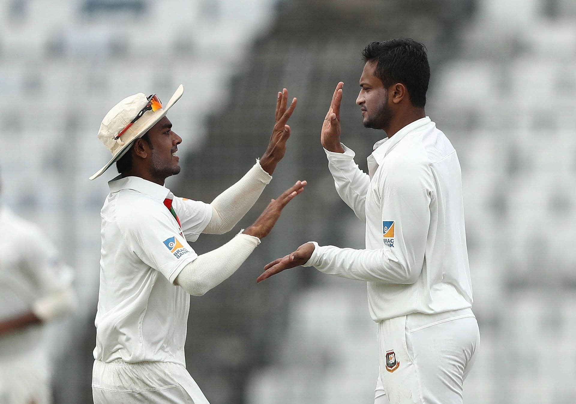 Bangladesh v Australia - 1st Test: Day 2