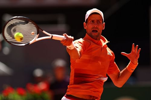 Novak Djokovic advanced to his 72nd Masters 1000 semifinal as he defeated Hubert Hurkacz in Madrid.