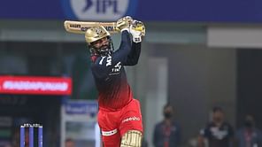 अगर मैं सेलेक्टर होता तो दिनेश कार्तिक को जरूर टी20 वर्ल्ड कप टीम में सेलेक्ट करता, पूर्व दिग्गज का बयान