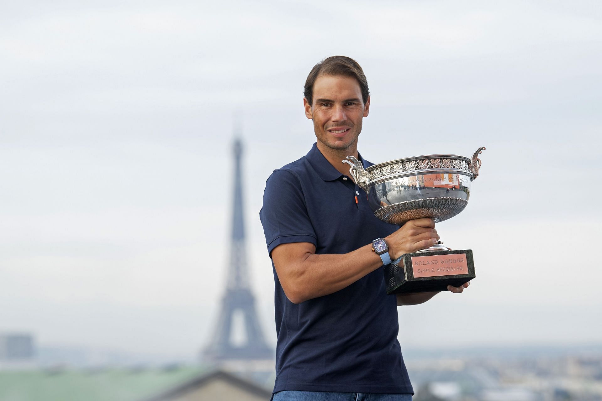 Rafael Nadal with Les Mousquetaires trophy following his 2020 Roland Garros victory