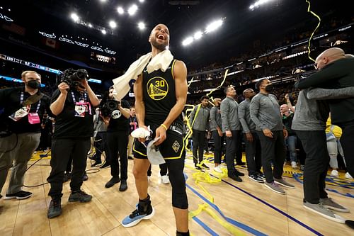 Steph Curry of the Golden State Warriors celebrates after the 120-110 win against the Dallas Mavericks.