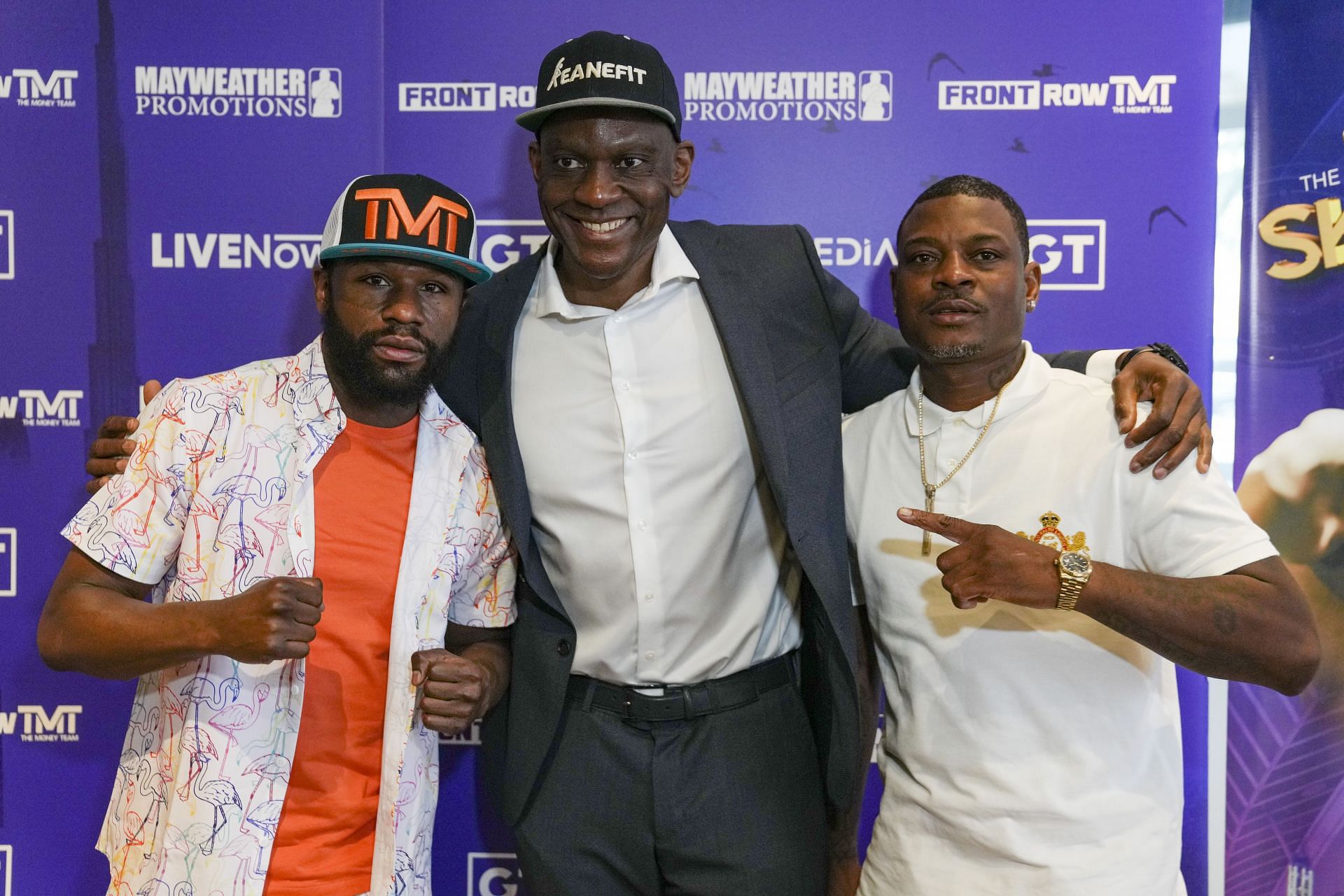 From Left to right: Floyd Mayweather (Left), Promoter Keane Annis (Centre), Don Moore (Right)
