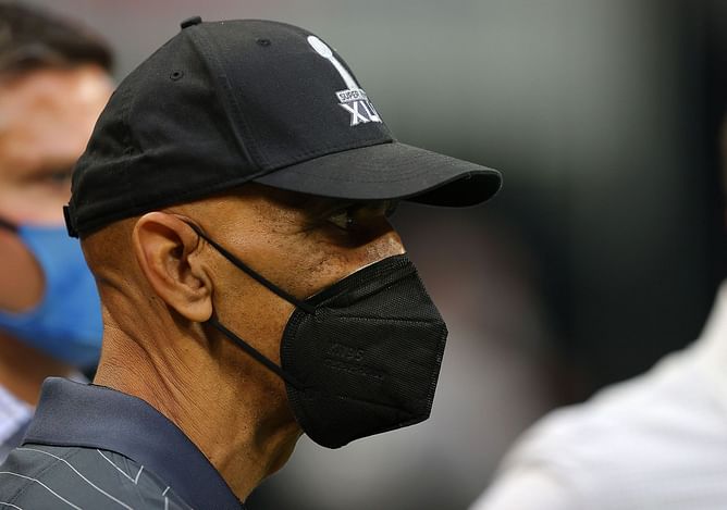"Is it a life or not?" - Tony Dungy calls out Georgia's senator Raphael Warnock for abortion stance