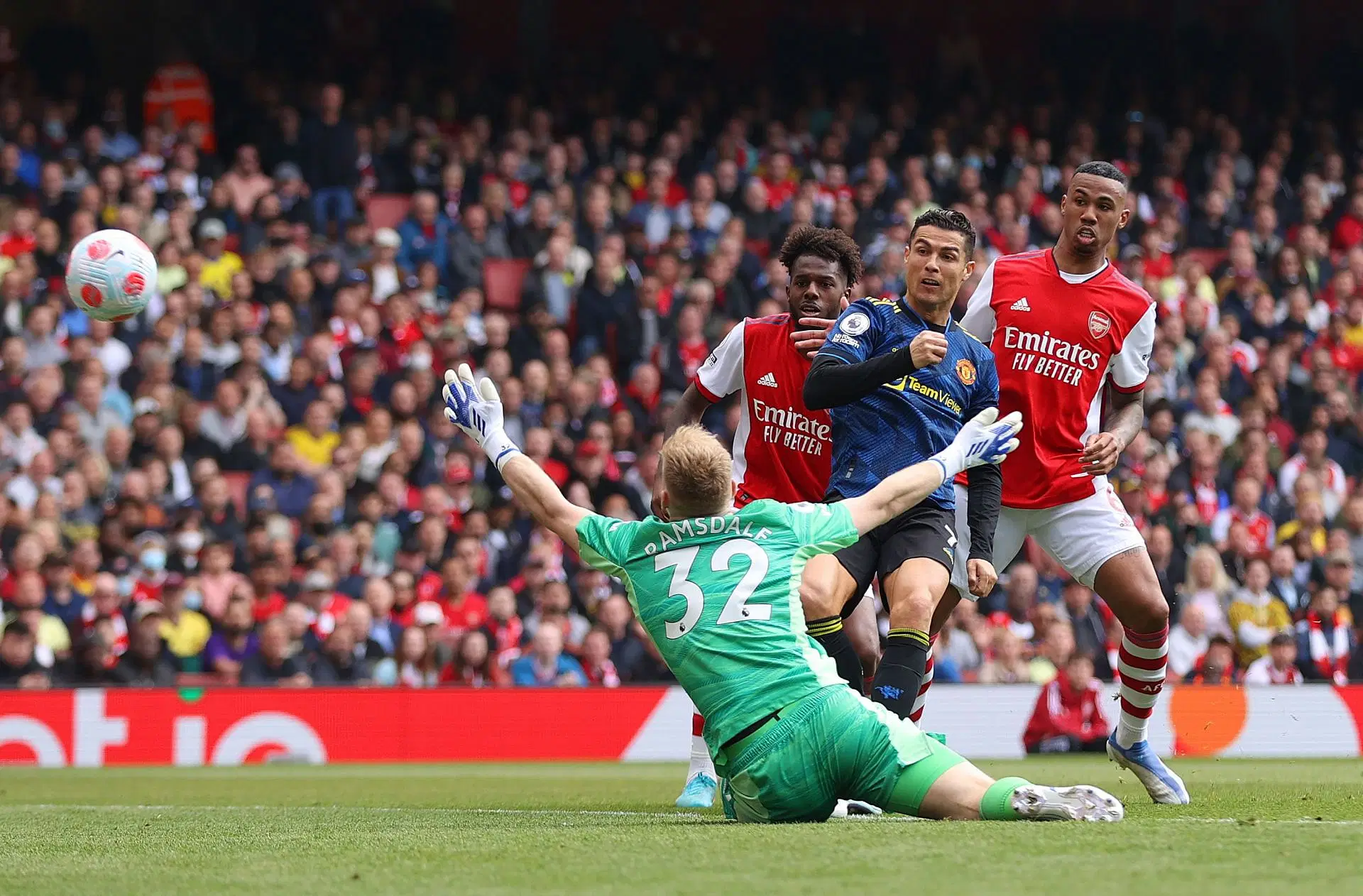 Arsenal v Manchester United - Premier League