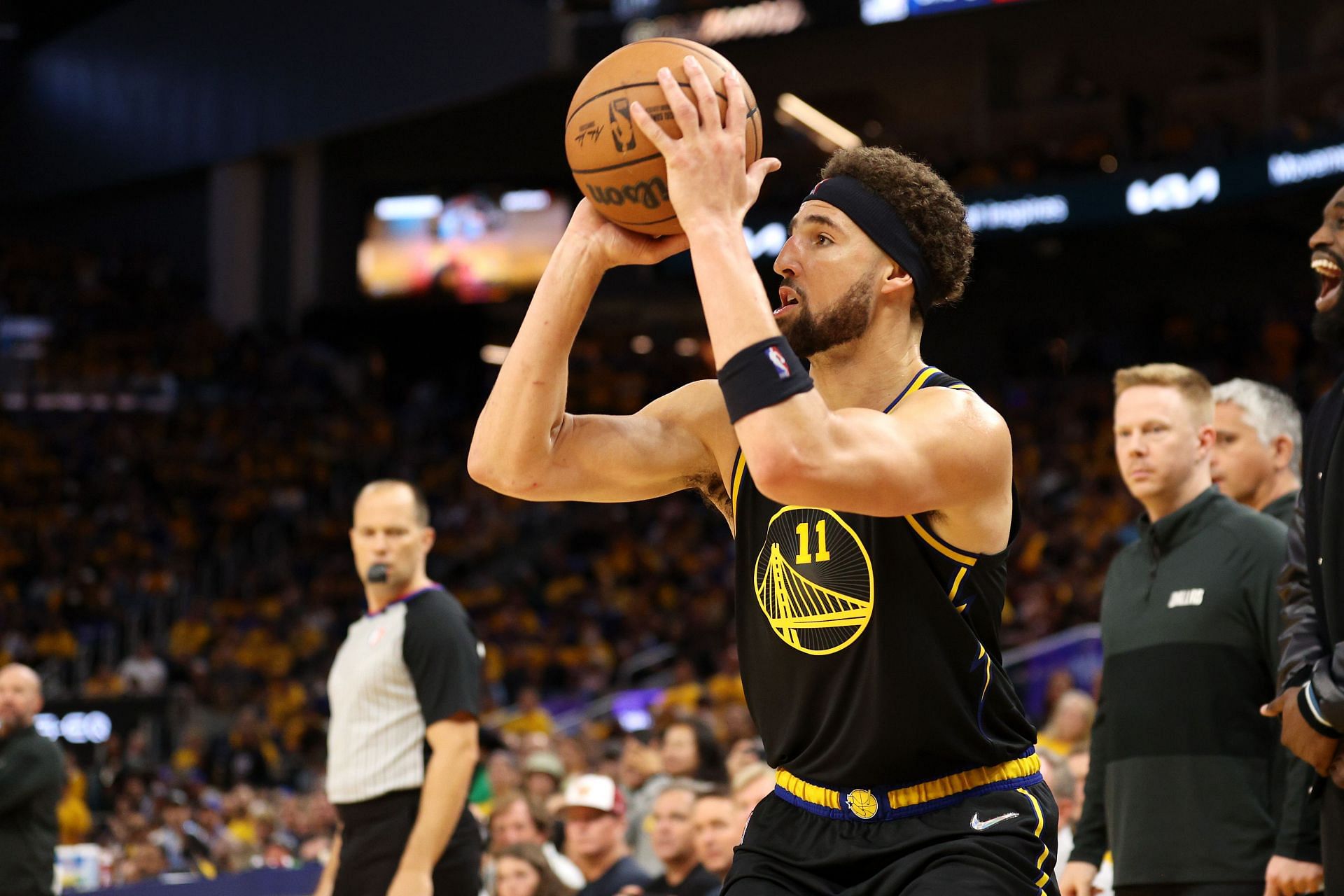 Klay Thompson looked like the player we know him to be last night.